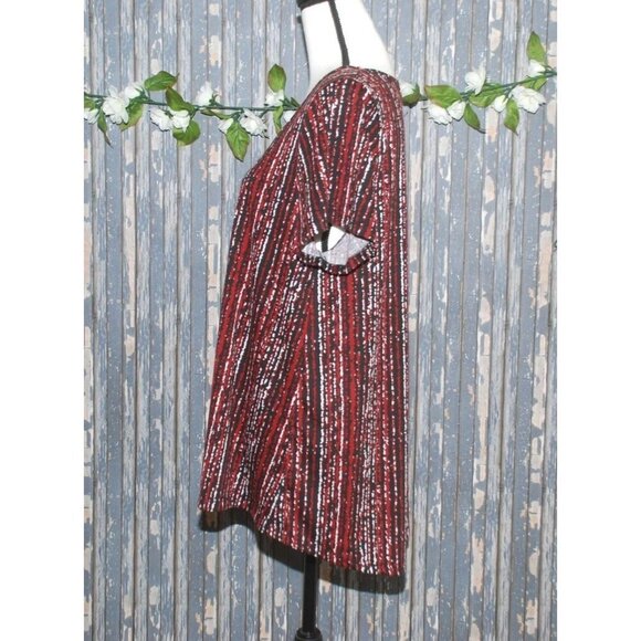 LuLaRoe Ladies Blouse Shirt Top Size XL Stretch Short Sleeve Red And Black - Picture 4 of 7